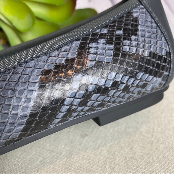 Vionic Spark Minna Snakeskin Ballet Flats - Picture 8 of 10